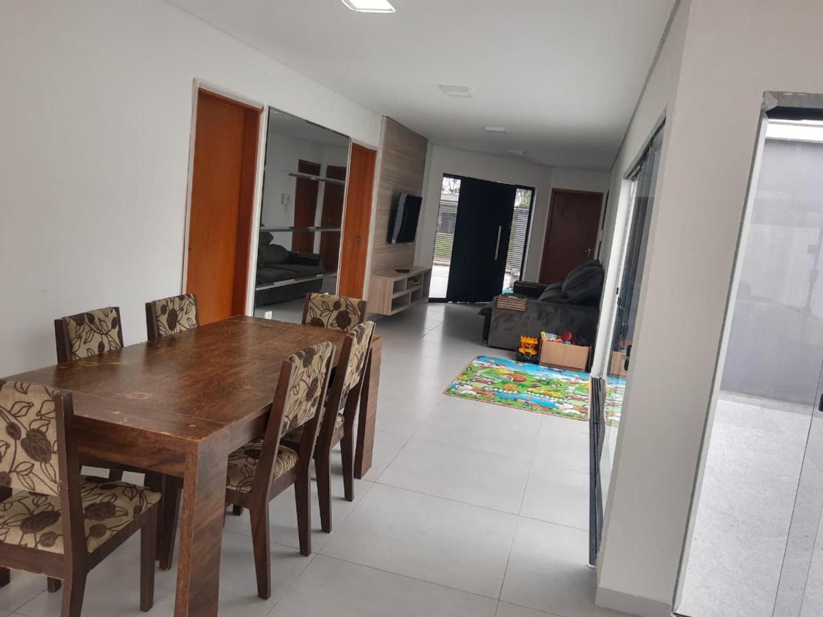 Casa Ampla E Espacosa A 200M Do Mar! Гуаратуба Екстериор снимка